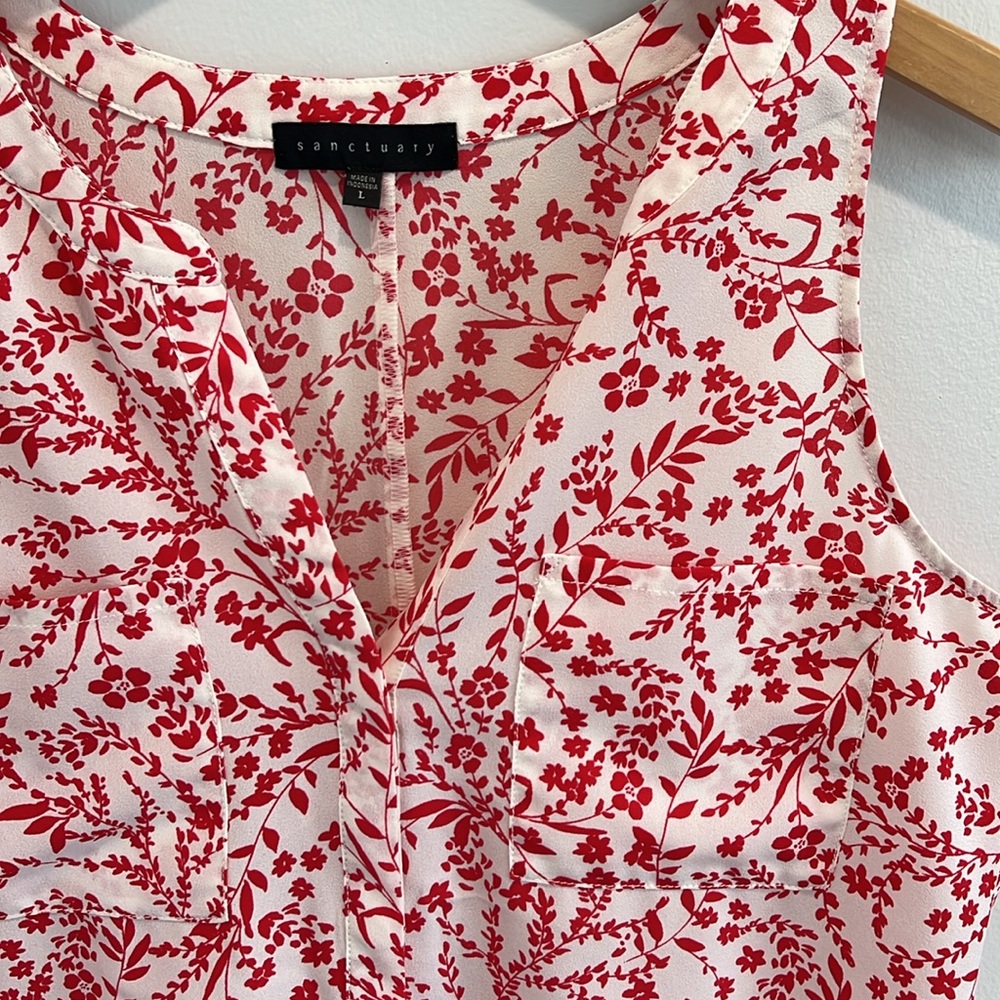 Sanctuary Red Sleeveless Button Down Blouse White Floral Tank Top Large - Picture 3 of 13